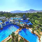 דירה Benal Holidays